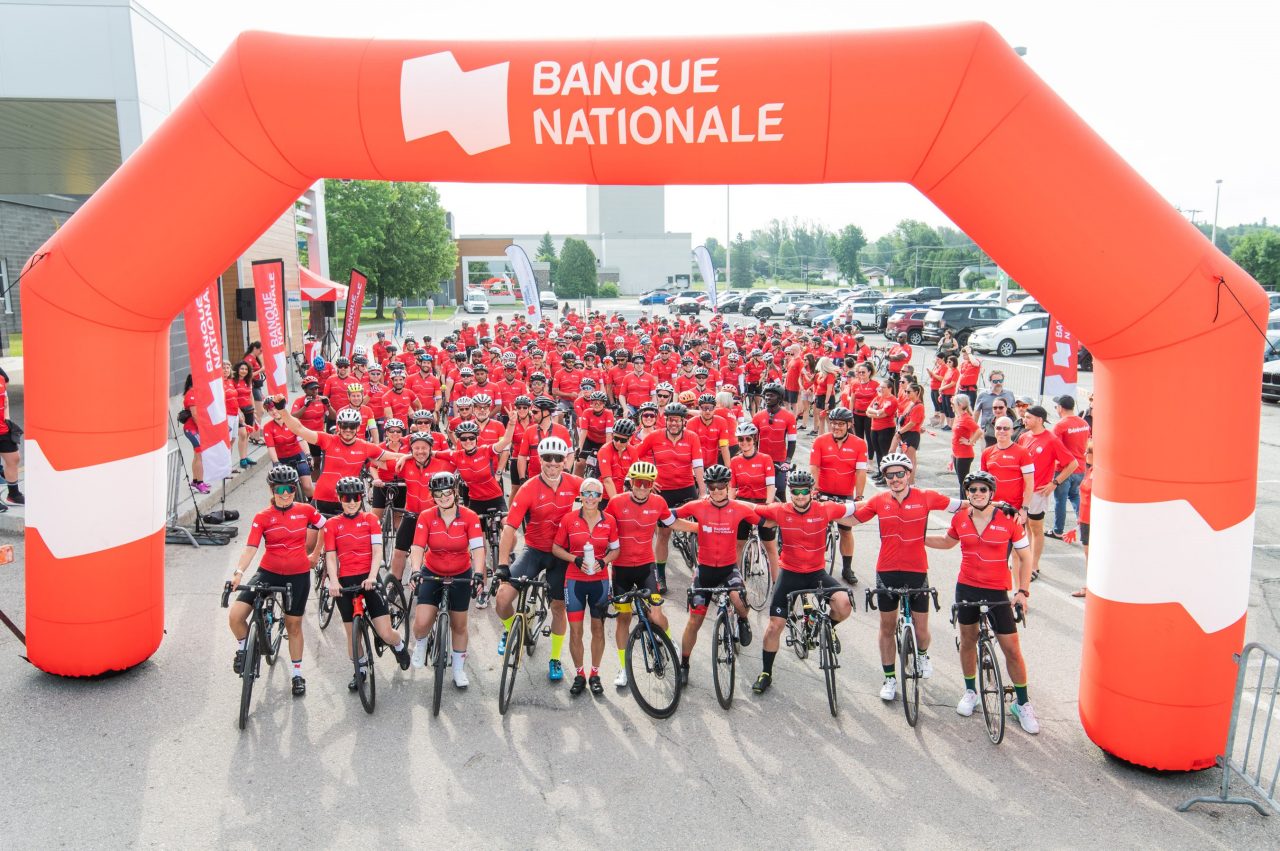 Près de 400 employés et bénévoles de la Banque Nationale participent à la 11e édition du Grand Tour BN