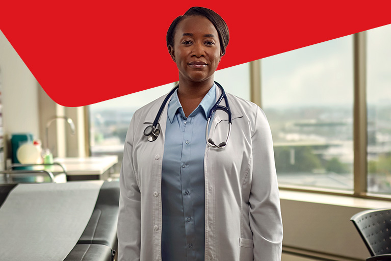 Photo d’une personne profitant de l’offre Banque Nationale pour le domaine professionnel de la santé